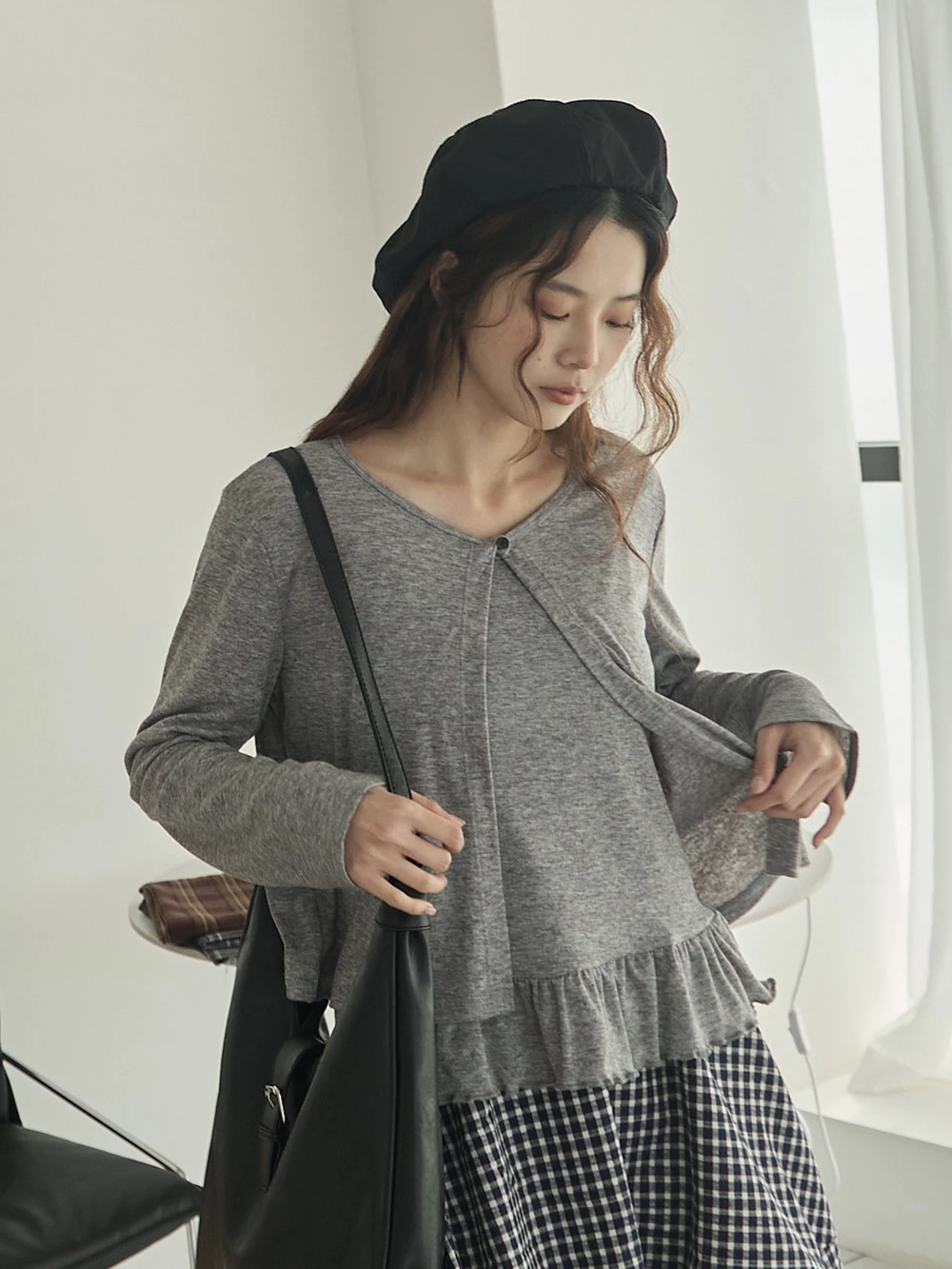 兩件式-荷葉下襬細肩背心+單釦罩衫