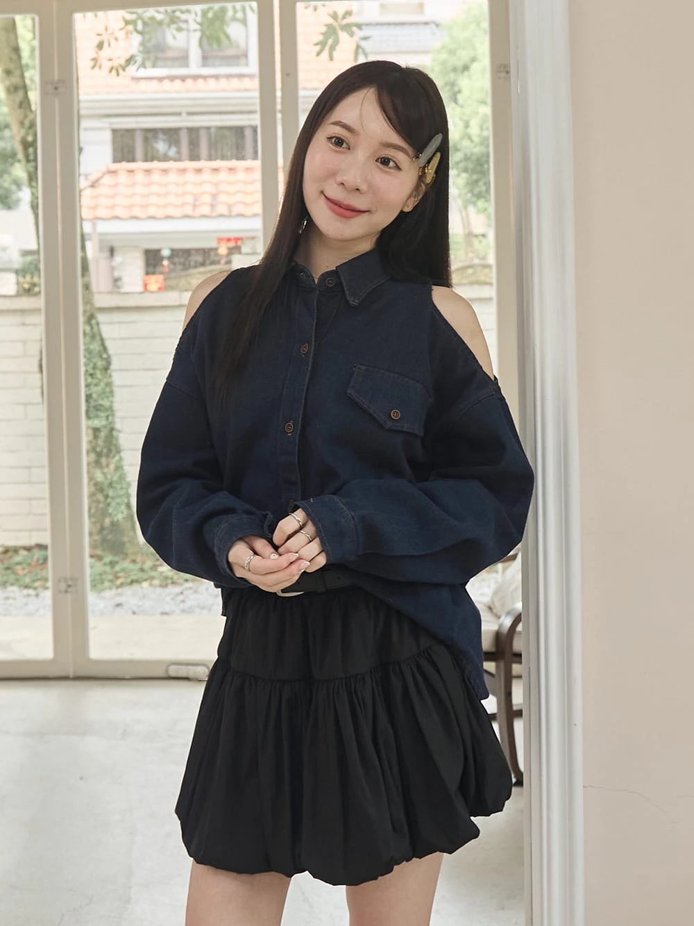 露肩木紋釦牛仔襯衫