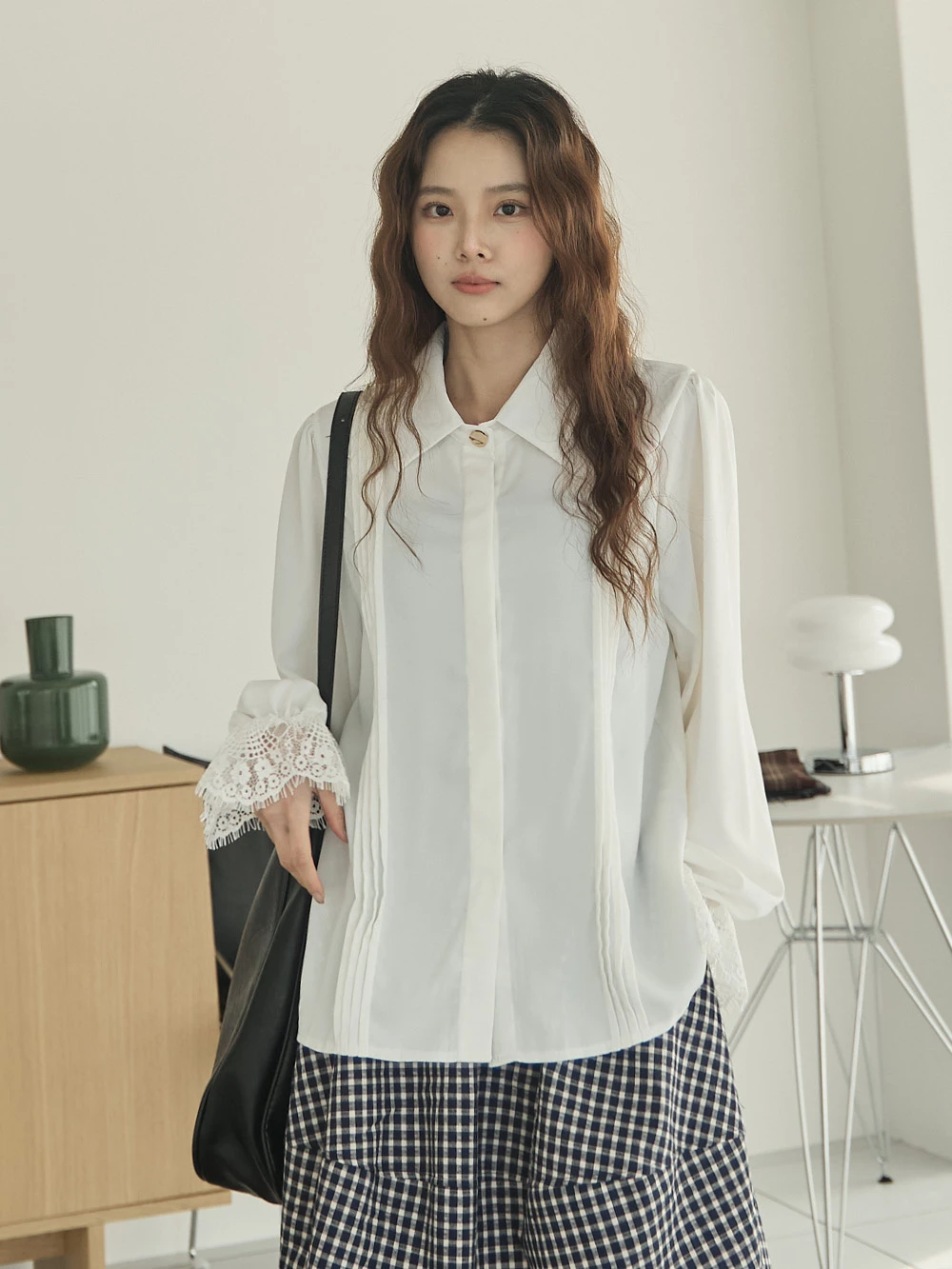 蕾絲袖雪紡摺線襯衫