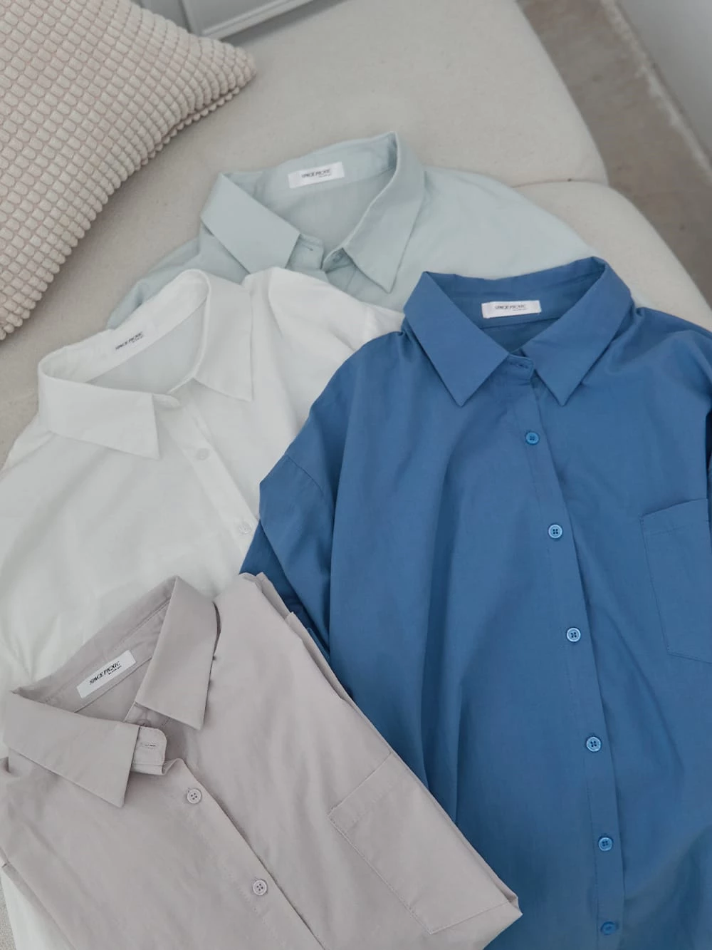 落肩無印寬鬆襯衫