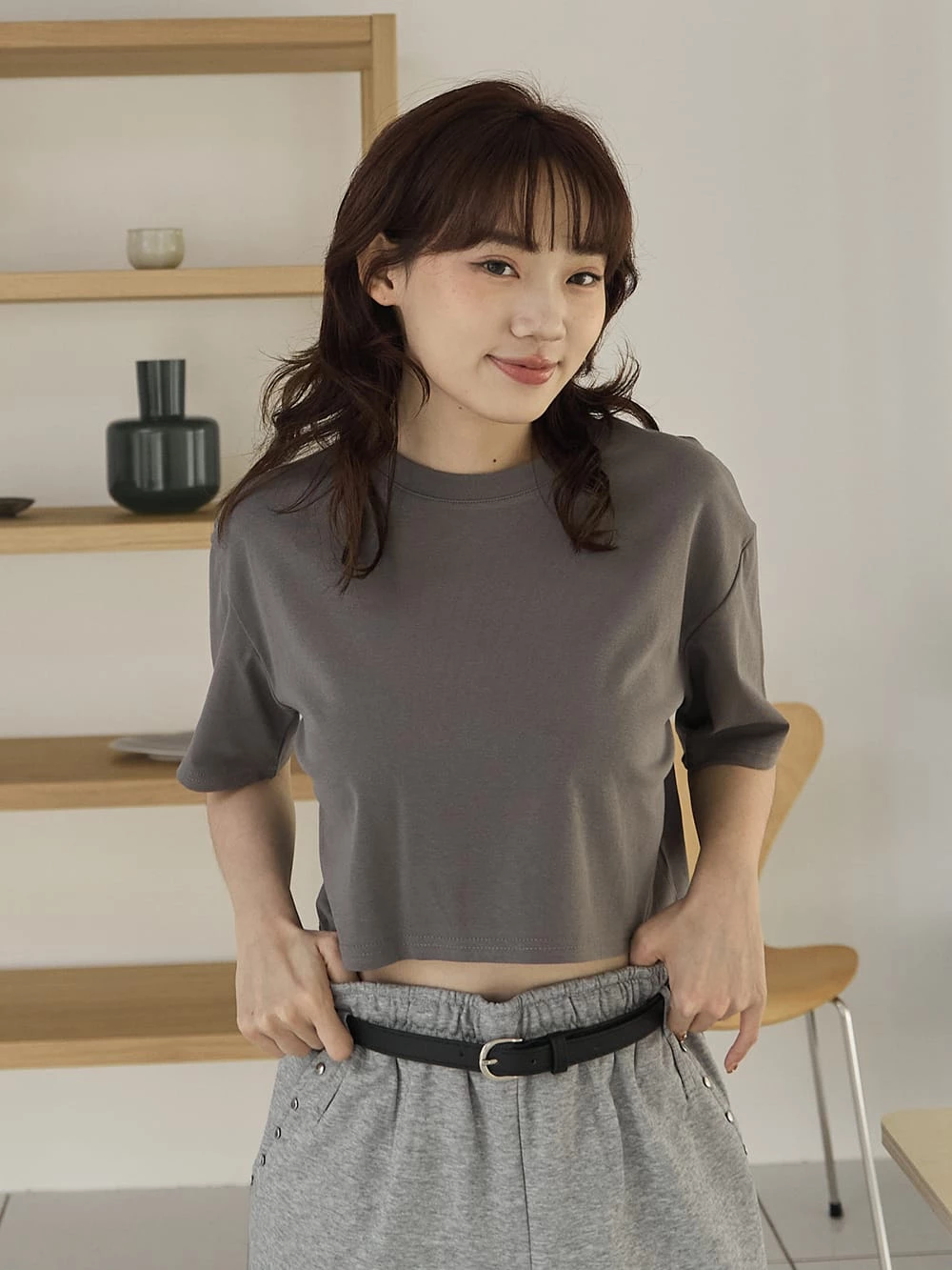 日常圓領短版上衣