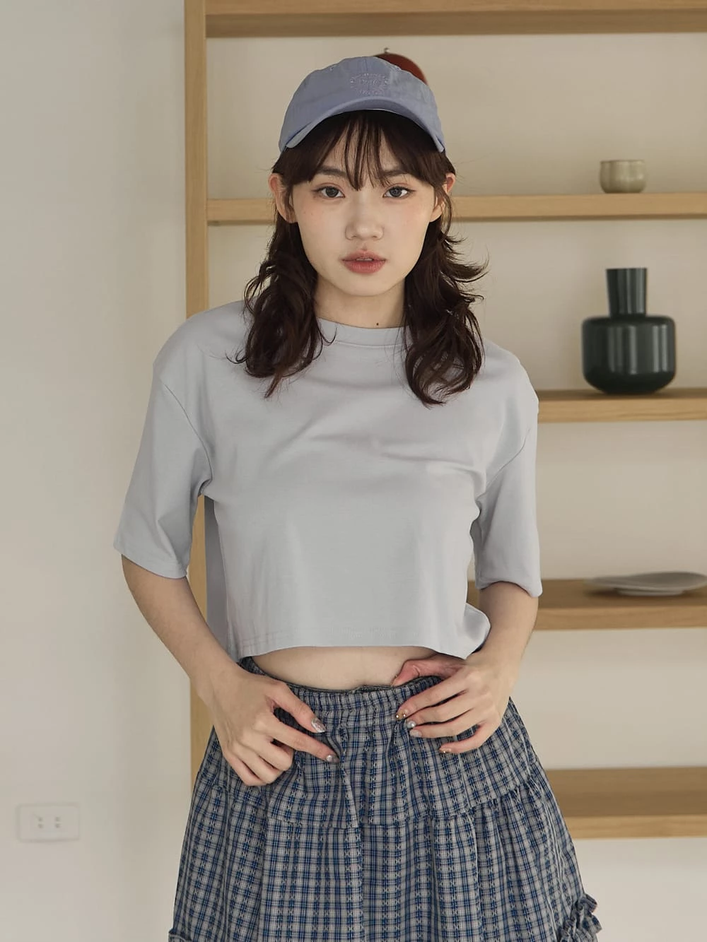 日常圓領短版上衣