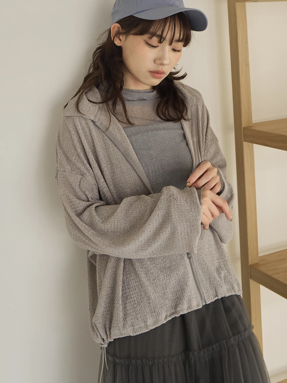 微透澎袖抽繩外套