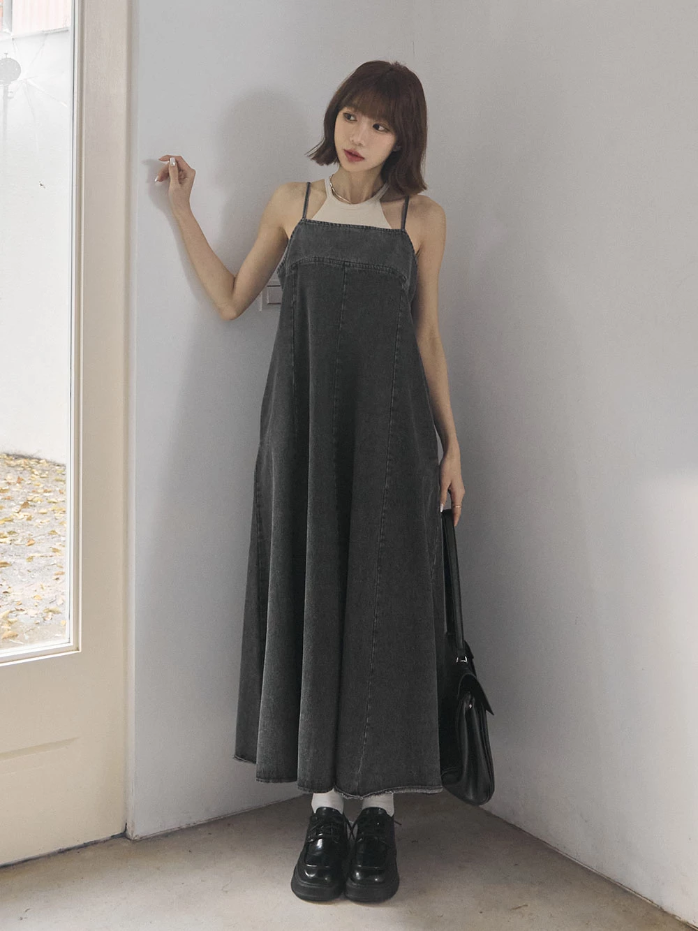 後鬆緊細肩牛仔洋裝