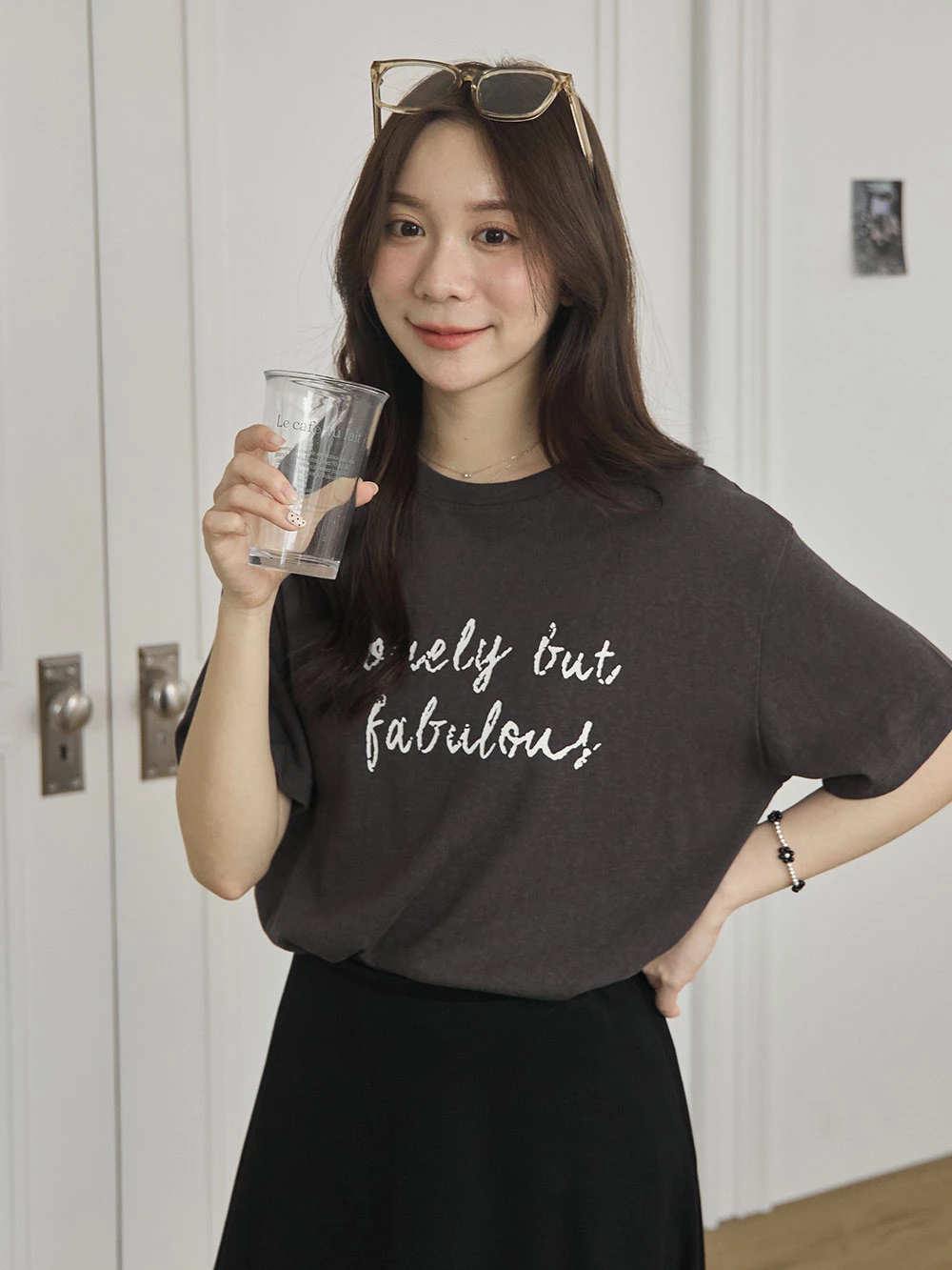 字母薄料圓領上衣