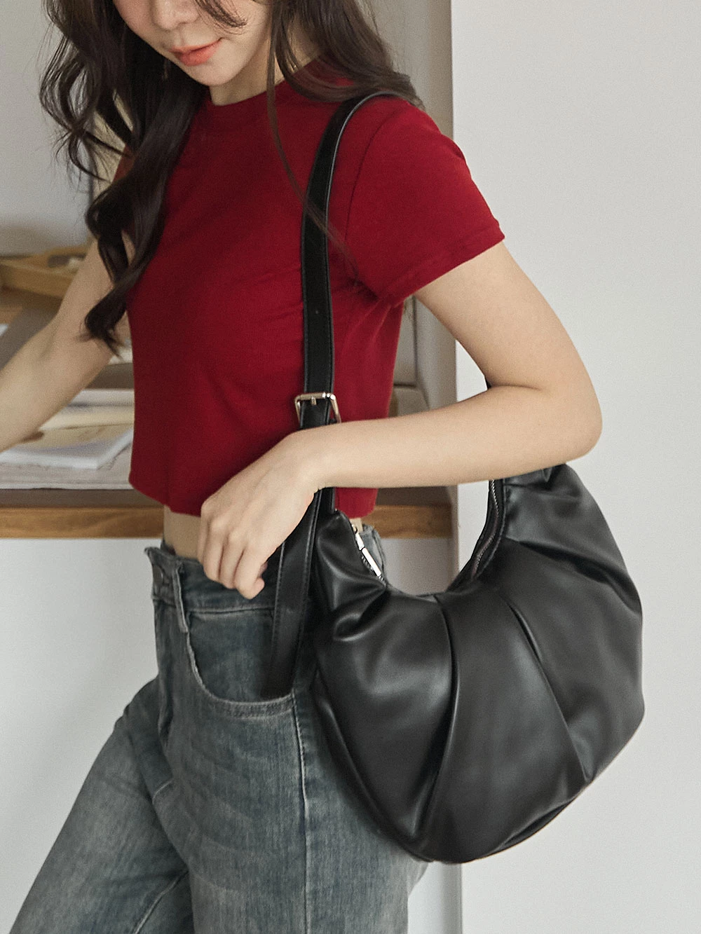 軟皮摺皺餃子包