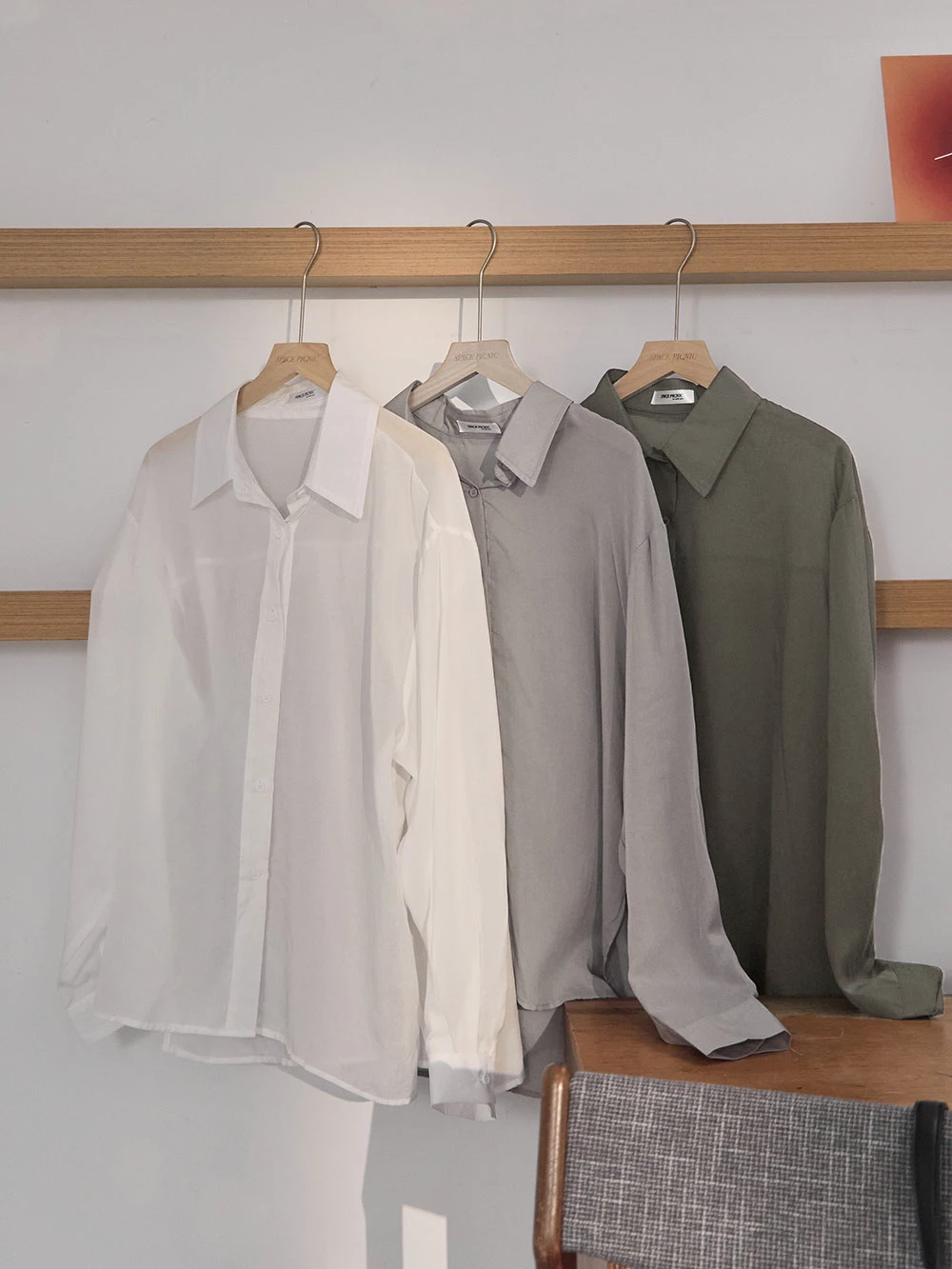 微透膚側開岔襯衫