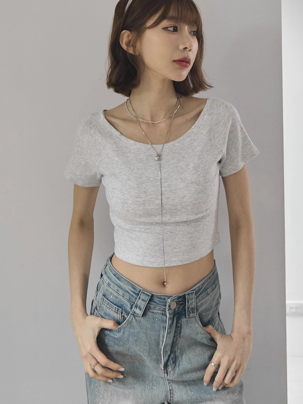 坑條短版寬領上衣