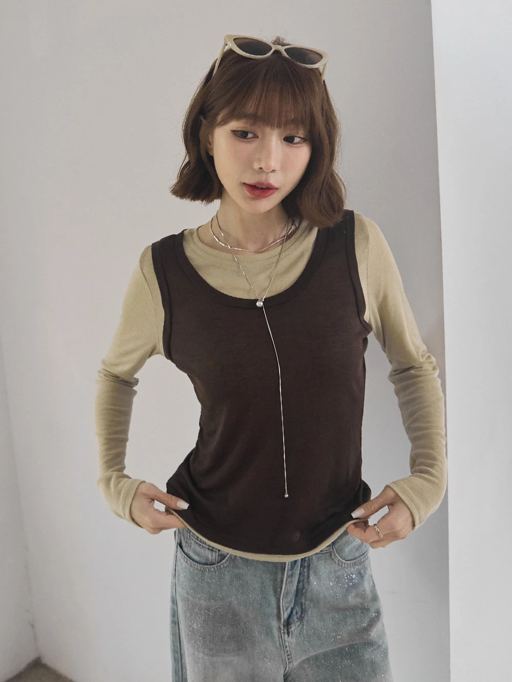 撞色圓領假兩件上衣