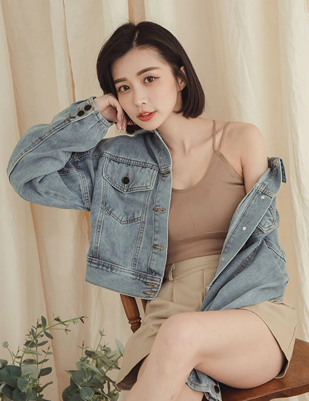 囤貨小可愛1.0 - 背交叉雙細肩胸墊背心