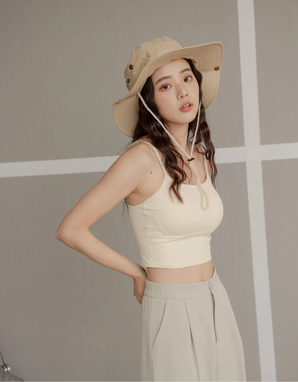 囤貨小可愛2.0 - 雙細肩胸墊背心