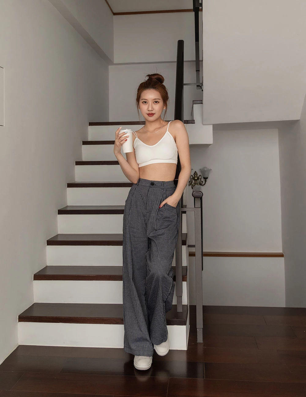 大U背雙細肩胸墊背心