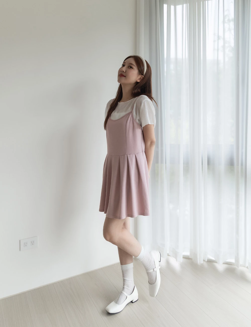 空氣棉細肩洋裝